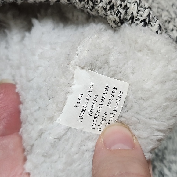 Sherpa lined heathered chunky knit hooded sweater toggle closure Womens medium. - Picture 5 of 9